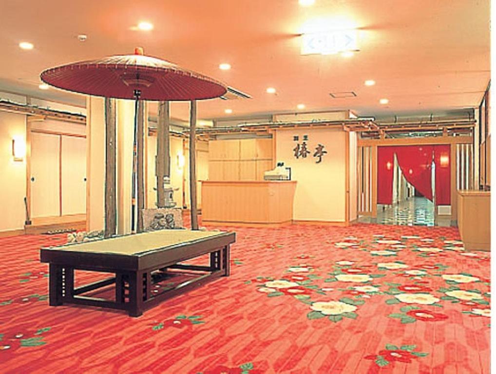 Hotel Tsubakikan Honkan Мацуяма Экстерьер фото