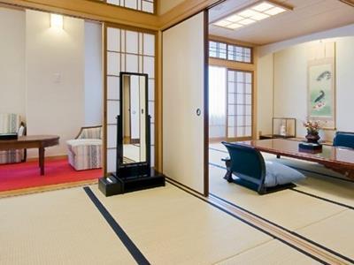 Hotel Tsubakikan Honkan Мацуяма Экстерьер фото