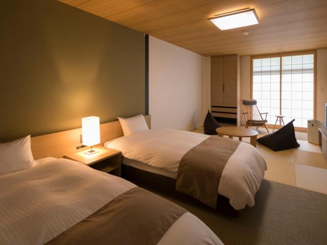 Hotel Tsubakikan Honkan Мацуяма Экстерьер фото